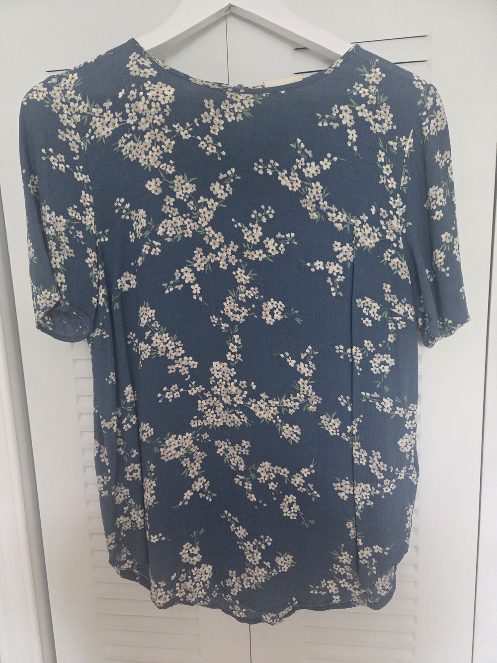 H&M Teal Blue Floral Short-Sleeve Blouse